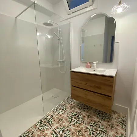 Grand Traversant Et Lumineux, Vue Mer, Dernier Etage, Proche Du Centre-ville Гостевой дом Аяччо